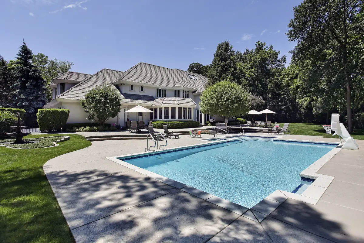 When Interest Doesn’t Convert: Fixing Booking Gaps for Orlando Vacation Rentals